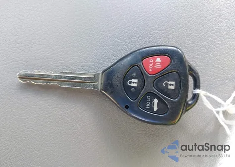 2009 Toyota Camry Le z USA, uszkodzony, nr VIN 4T4BE46K29R135952